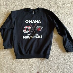 University of Nebraska Omaha hockey sweatshirt